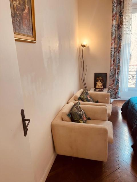 Chez Claudia Bed & Breakfast Кан Екстериор снимка
