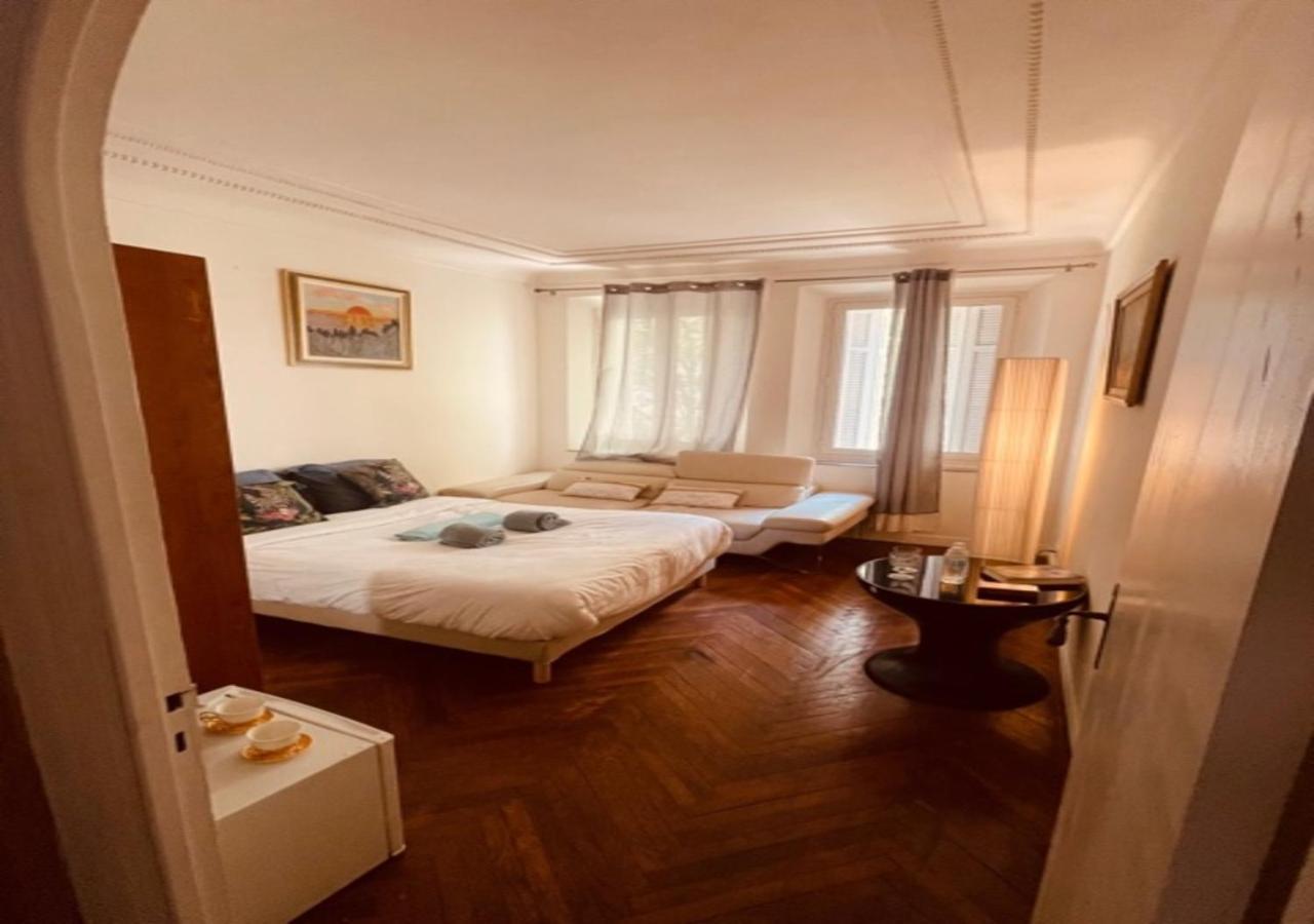 Chez Claudia Bed & Breakfast Кан Екстериор снимка